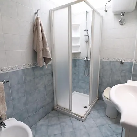 Casa Vacanze Matilde Superior In Centro Vakantiehuis